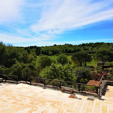 アルベロベッロTrulli Bosco Selvaアパートメント エクステリア 写真