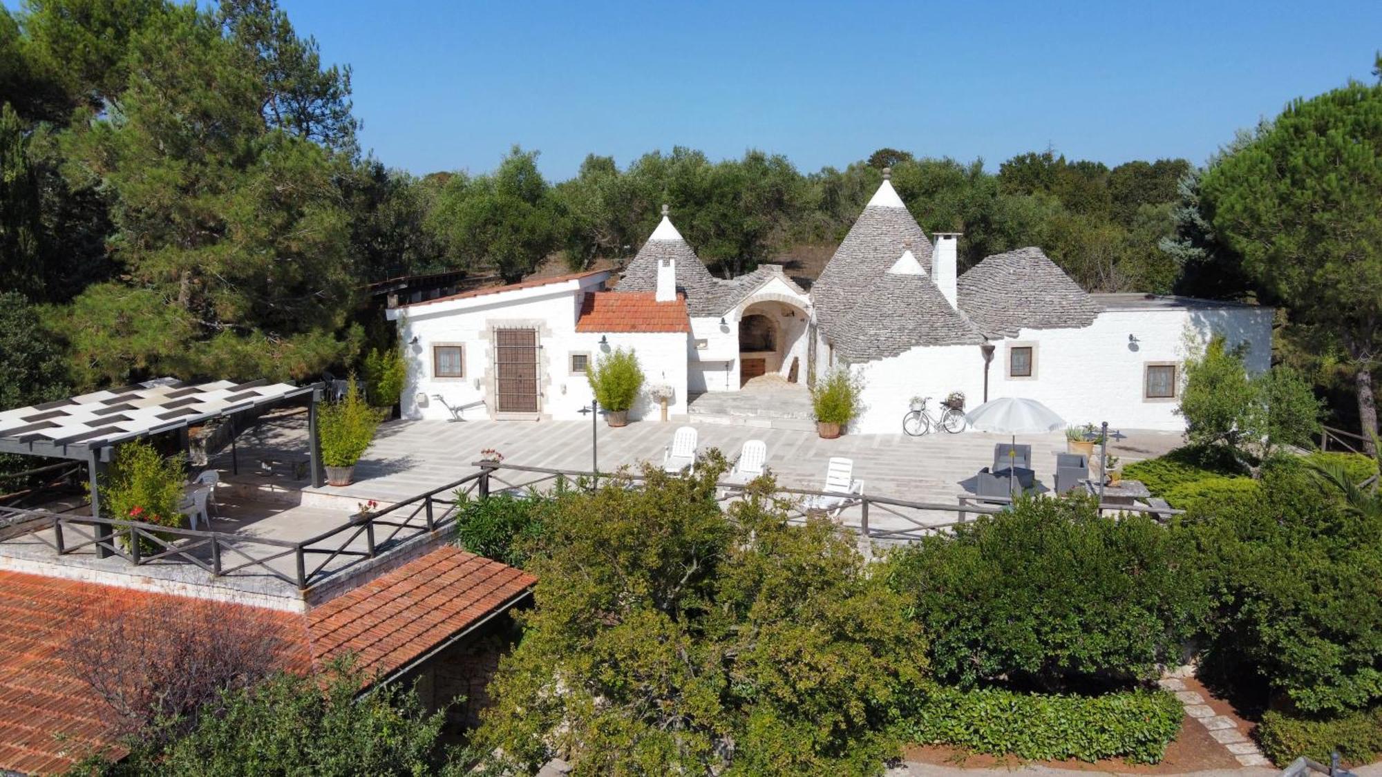 アルベロベッロTrulli Bosco Selvaアパートメント エクステリア 写真
